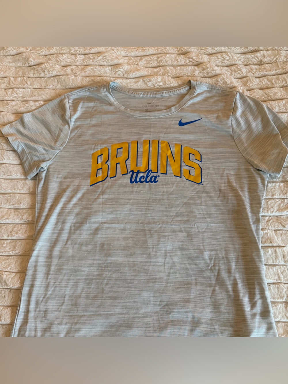 NWOT Nike UCLA Bruins Short Sleeve Tee - Light Gray and Gold